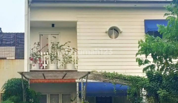 Rumah cantik di perumahan Delatinos BSD Rumah di Delatinos BSD 2 Lantai SHM Bagus 1