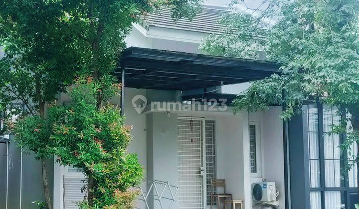 Rumah nyaman dalam cluster Neo Catalonia BSD Rumah di Neo Catalonia BSD SHM Timur 1