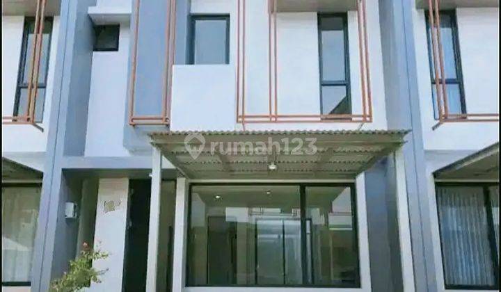 Rumah dua lantai bagus di Yuthica BSD Rumah di Cluster Yuthica BSD 2 Lantai Lainnya Bagus 1