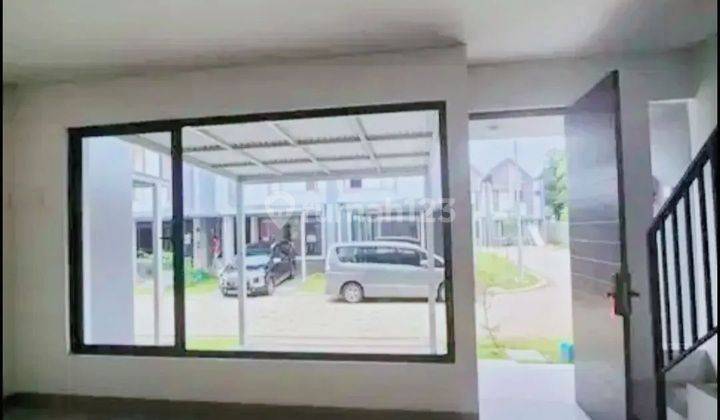 Rumah dua lantai bagus di Yuthica BSD Rumah di Cluster Yuthica BSD 2 Lantai Lainnya Bagus 2