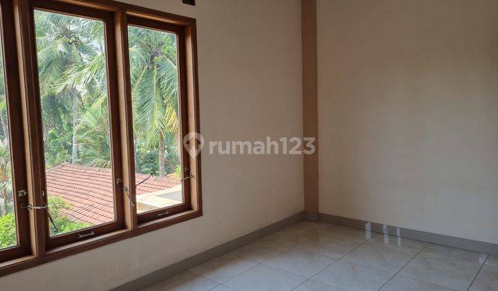  Rumah Mewah Bak Istana Dengan Tanah Terluas Tepi Jalan Purworejo 9