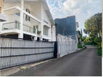 Rumah Besar Nyaman Dan Asri Di Sukahaji Kota Bandung