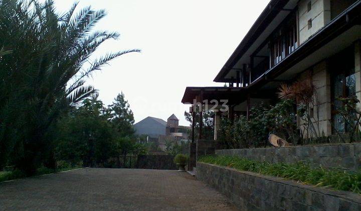 Rumah Cantik Dan Mewah Setiabudi Regency  1