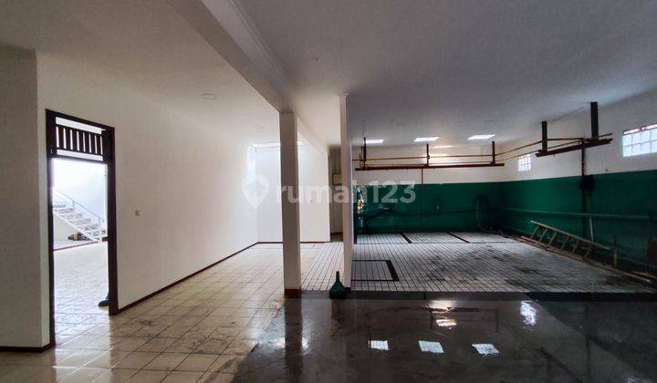 Tempat usaha di Jalan jamika kota Bandung  2