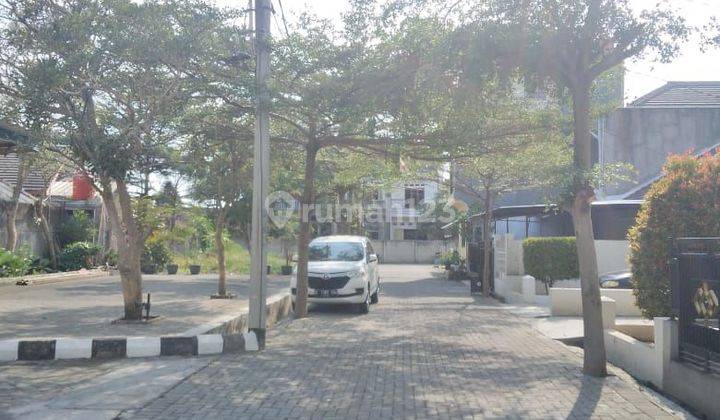 Rumah cantik terawat di Griya Asri Gedebage  1