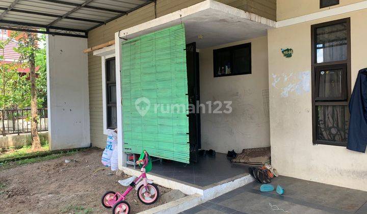 Rumah cantik strategis di Taman kopo Katapang  1