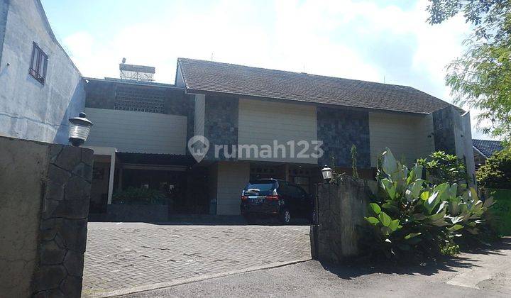 Rumah strategis Guesthouse Cigadung Raya  1