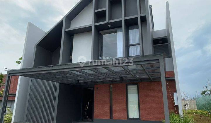 Rumah Bagus Baru di Cluster Genova 10 1