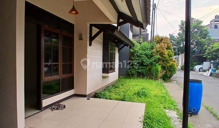 Rumah cantik terawat di Kopo Permai  1