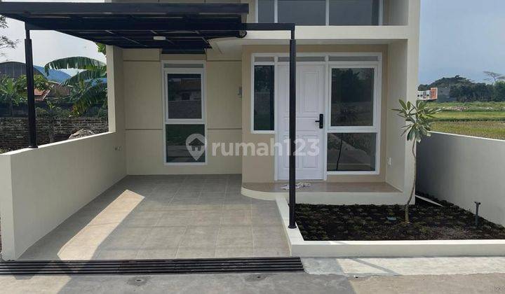 Rumah Baru strategis di De Parakan Residece 1