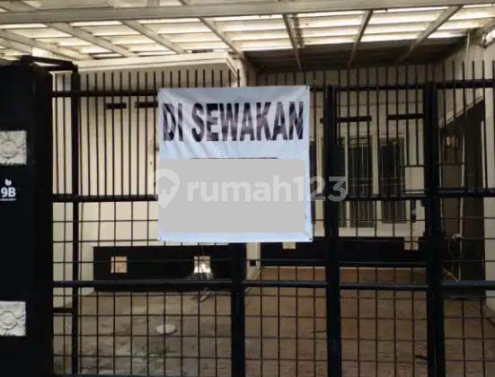 Rumah Cantik Cantik Terawat Di Muarasari Kota Bandung  2