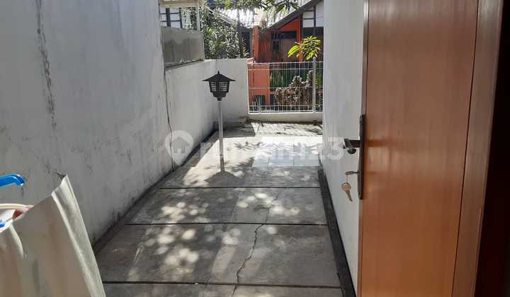 Rumah Strategis Cantik Terawat Di Jalan Pesantren Kota Cimahi 2