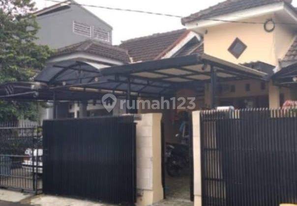 Rumah Strategis  Furnished di Bumi Parakan Asri, Arcamanik 1