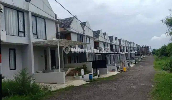 Rumah Cantik Terawat di Greenland ciwaruga, Geger Kalong 1