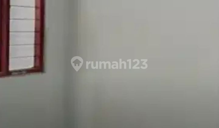 Dumah Strategis Di Komplek Aryagraha Katapang 2