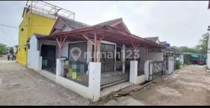 Dumah Strategis Di Komplek Aryagraha Katapang