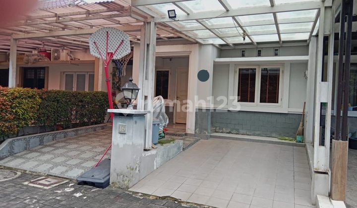 Beautiful 3-Story House in Wangsakerta, Kota Baru Parahyangan