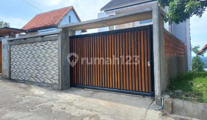 Rumah Villa View Bagus Murah Di Setiabudi 