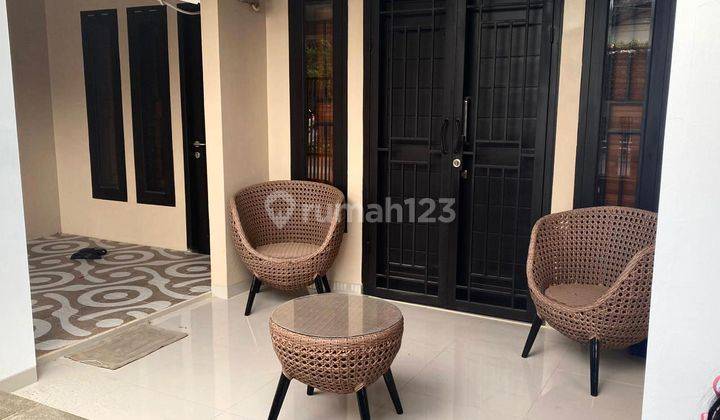 Rumah Cantik Furnished di margawangi, Buah Batu 2