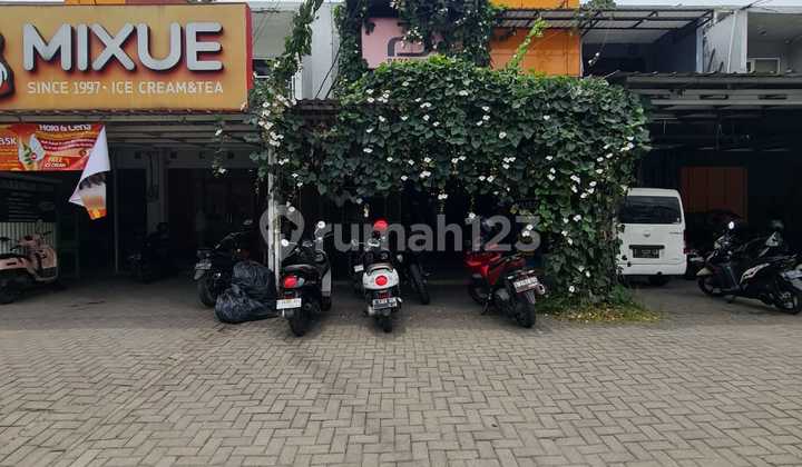 Strategic Ready-to-Use Shop House in Parakan Now Strategic Ready-to-Use Shop House in Parakan Now