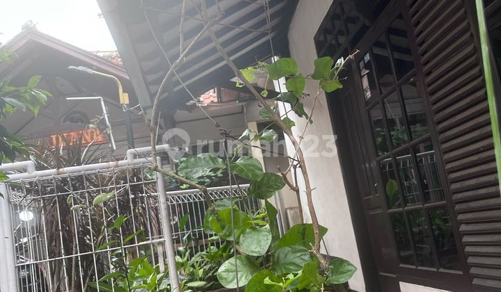 Rumah Di Tengah Kota Strategis Di Sukajadi Dekat Pvj Kota Bandung Rumah Di Tengah Kota Strategis Di Sukajadi Dekat Pvj Kota Bandung