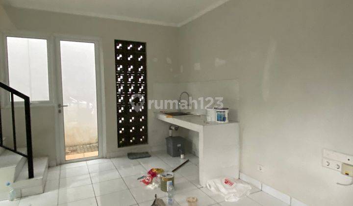 Rumah Cantik Terawat Di Cluster Dayana Summarecon Bandung  2
