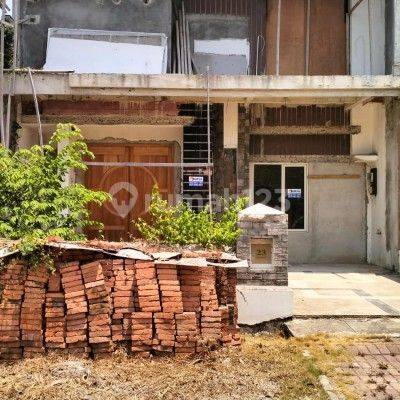 DIJUAL BANGUNAN SETENGAH JADI, PIK 1, LT 280 m² 2