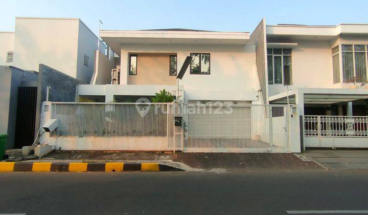 DIJUAL CEPAT, RUMAH INTERCONE TAMAN KEBON JERUK  1