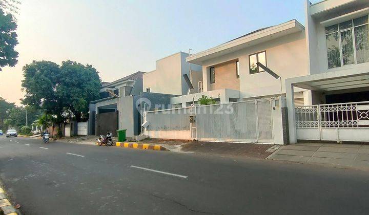 DIJUAL CEPAT, RUMAH INTERCONE TAMAN KEBON JERUK  2