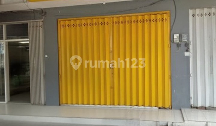 Jelidro Area Shophouse