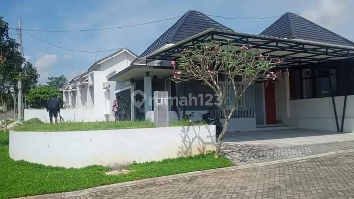 RUMAH BAGUS BSB VILLAGE Mijen Nuansa Pegunungan  1