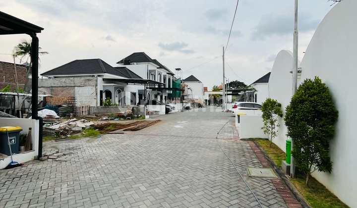 Rumah Cluster Exclusive Sedayu Woltermonginsidi Semarang Timur 2