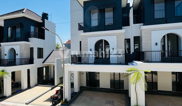 Rumah Cluster American Classic Karangrejo Semarang Selatan 2