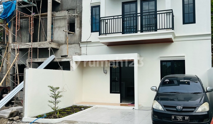 Termurah Rumah Baru 2lantai Dolog Pedurungan  1