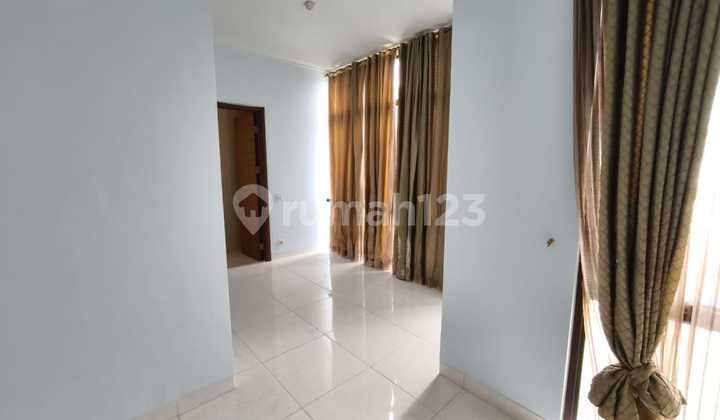 House In Bsd Foresta