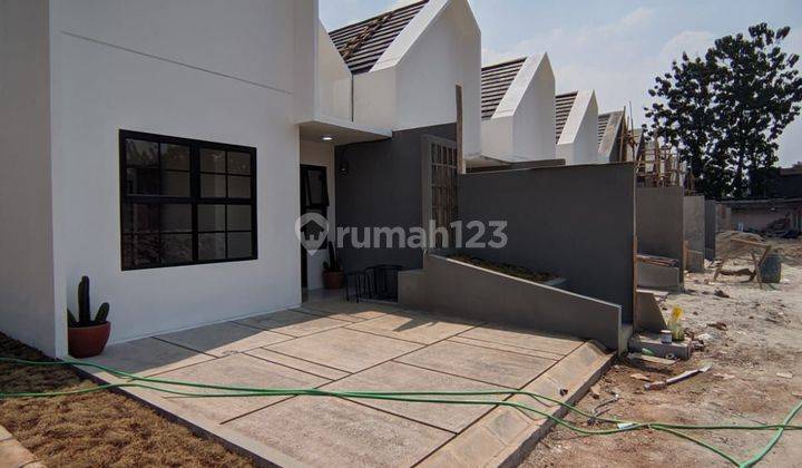 Hunian Minimalist Rumah Bravado Residence Cipayung Depok 2