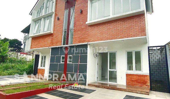 Kalimulya Dijual Rumah 2lantai Murah di Depok Kota 1