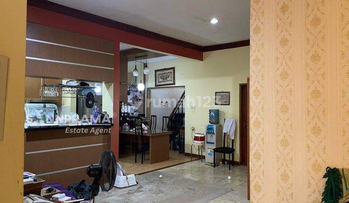 Dijual rumah 2 lantai di pesona khayangan depok,margonda 2