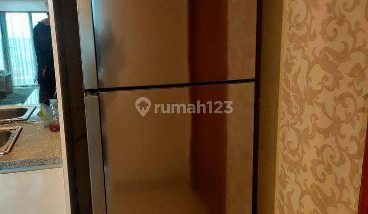 Apartement Penthouse Apartemen Hampton s Park 2 BR Semi Furnished 2