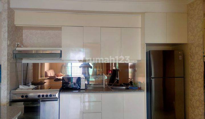 Apartement Penthouse Apartemen Hampton s Park 2 BR Semi Furnished 9