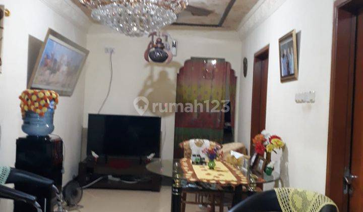 Rumah Bagus SHM di Jl, Johar Baru, Jakarta Pusat 1