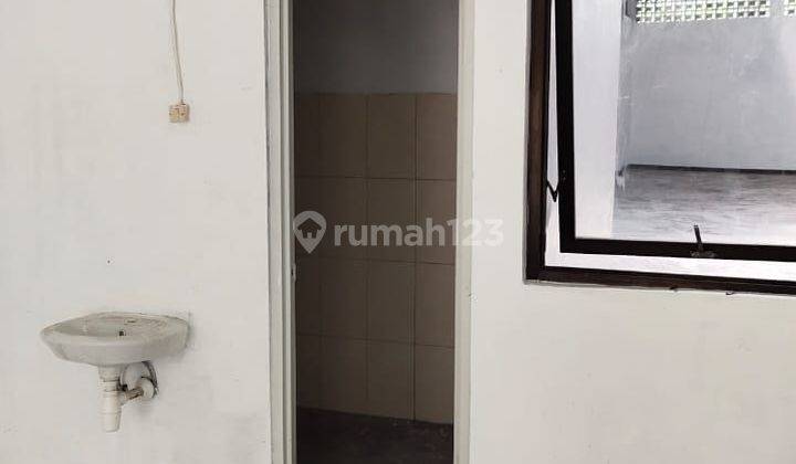 Gudang Di Jalan Ki Ageng Gribik Cocok Untuk Kantor Distributor  2