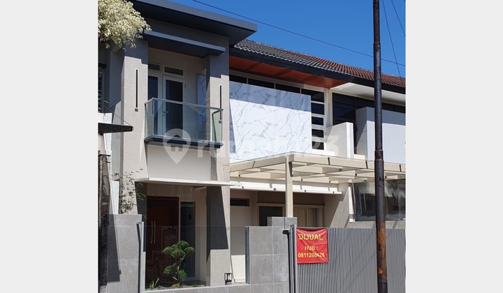 Semi-Furnished Modern Minimalist House Ready to Occupy Batununggal