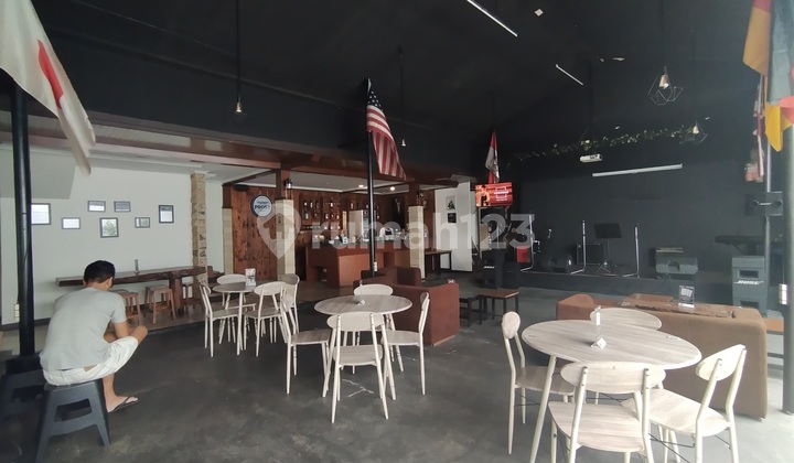 Strategic Shophouse in Setiabudi Bandung, Close to Public Facilities 2