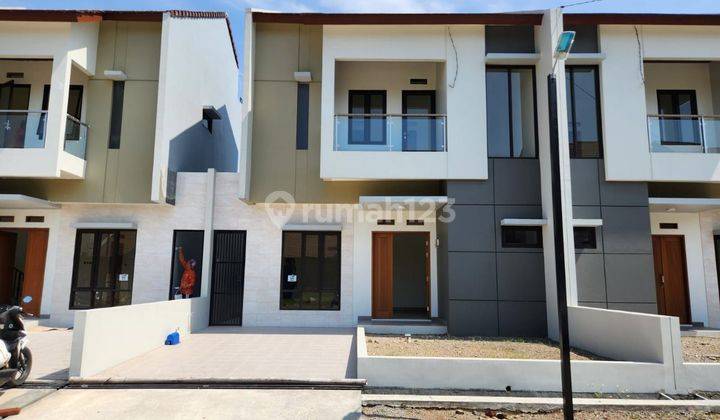 Miliki Rumah Baru Tengah Kota Bandung 2 Lantai Dekat Univ Stt Telkom 1