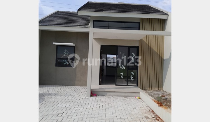 Rumah Siap Huni di Cluster Baru Taman Cibaduyut Indah