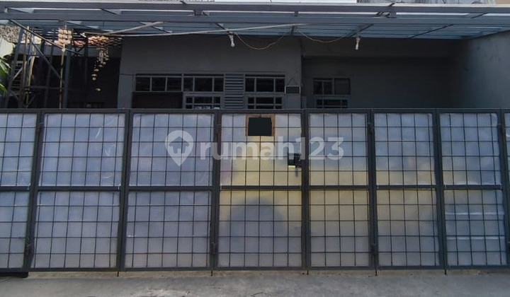 Dijual Rumah di Nataendah - Siap Huni