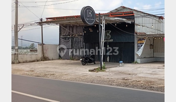 Gudang di Jalan Banjaran-Soreang, Lokasi Utama & Jalan Besar