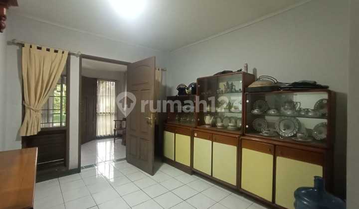 Rumah Hook Luas & Nyaman di Situ Aksan Lokasi Strategis, Harga Nego! Rumah Hook Luas & Nyaman di Situ Aksan Lokasi Strategis, Harga Nego!