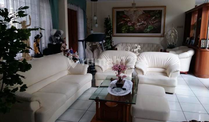 Dijual Rumah Mewah di Babakan Jeruk Turun Harga!